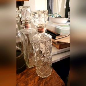 Glass decanter